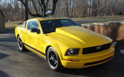 2005 Mustang Coupe - Larry & Debbie Weston - Georgetown, IN